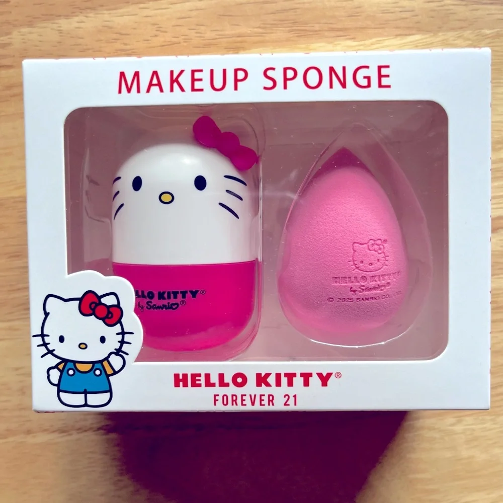 Hello Kitty Pink and White Makeup Sponge Duo - Picture 2 of 5
